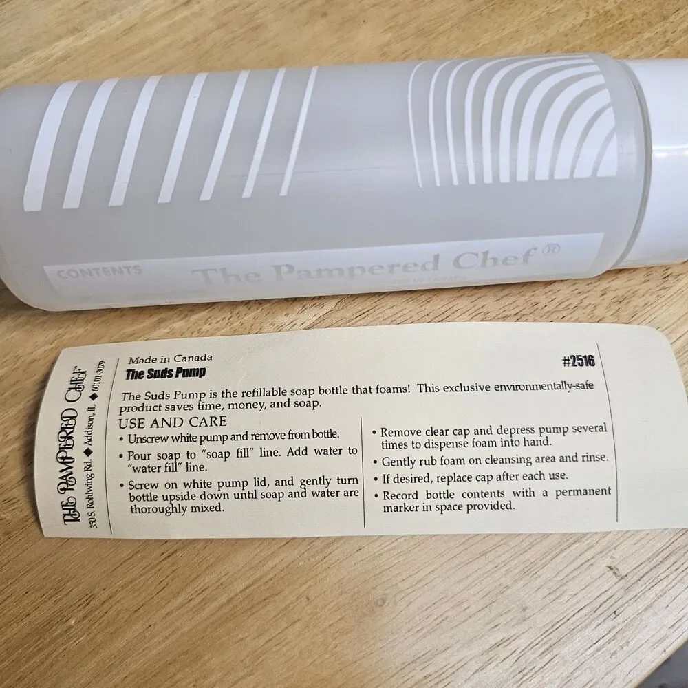 Pampered Chef Foaming Soap Pump Dispenser #2516 White w/ Instructions Canada